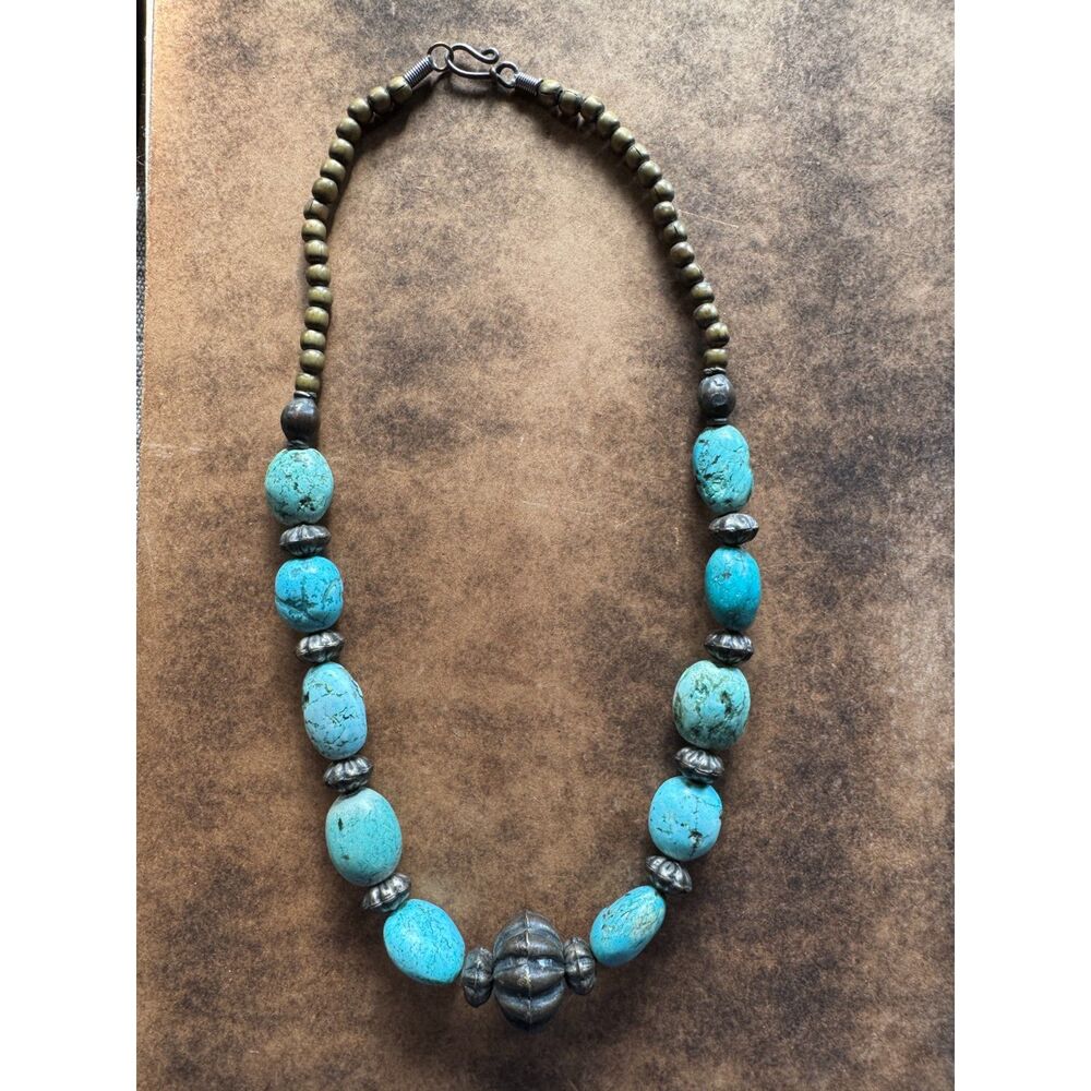 Vintage Southwestern Chunky Turquoise Nugget Necklace – Boho Statement 21"